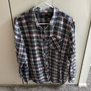 North River Outfitters Men’s Flannel Button Down